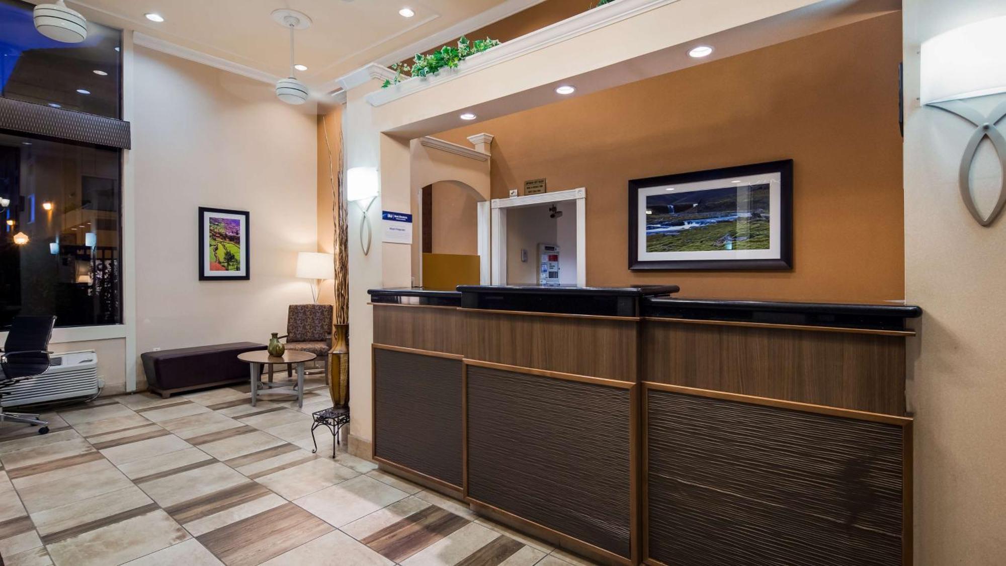 Best Western Plus Inn Of Хейуорд Экстерьер фото